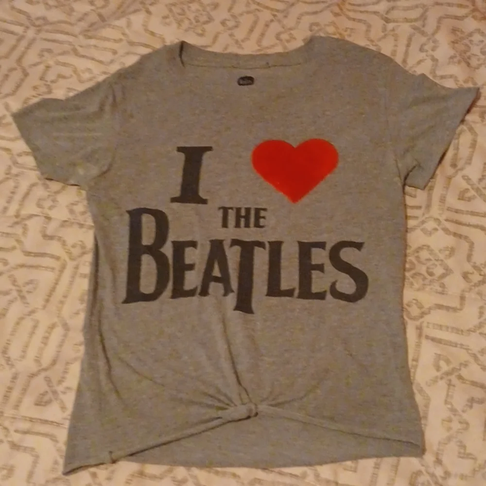 Beatles tee size small - Picture 1 of 3